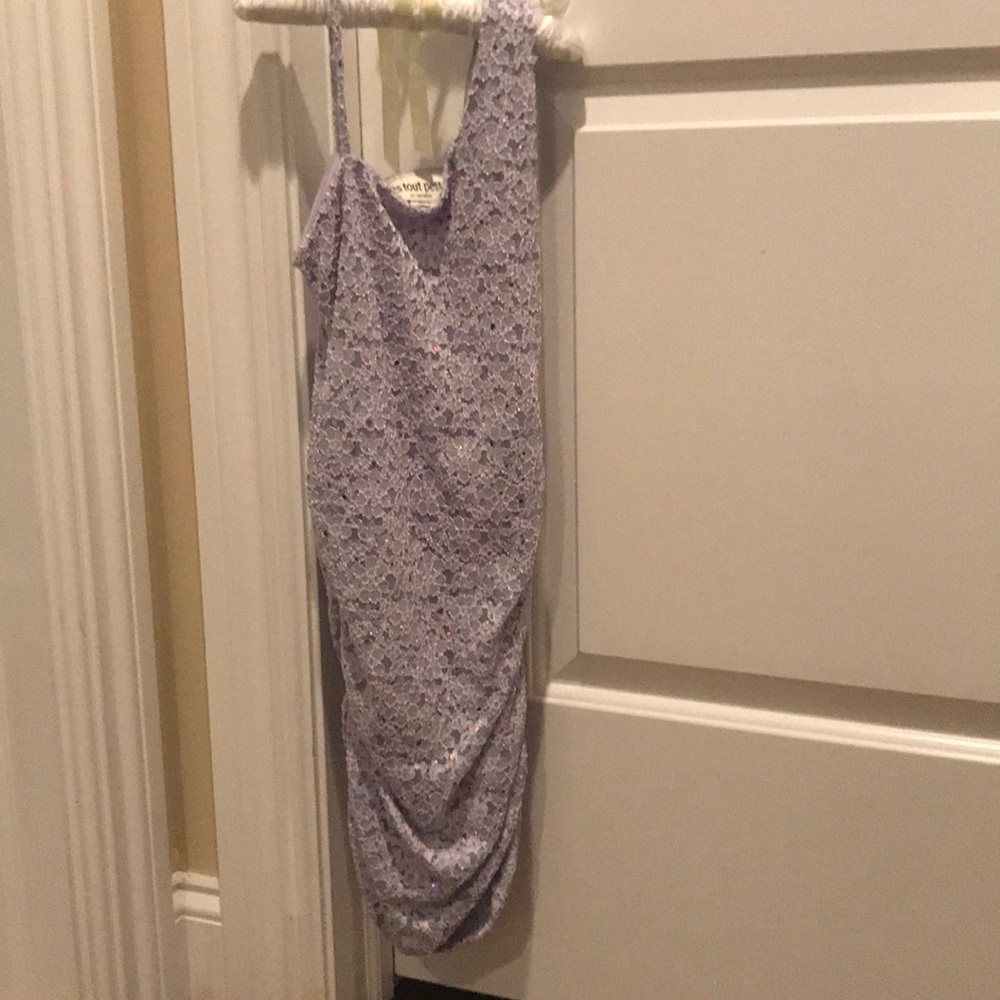 Les tout petits dress